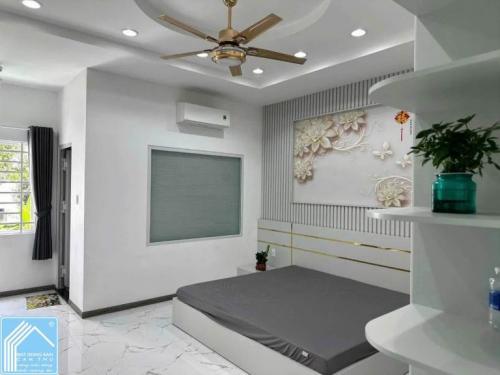 Nc: Bán nhà 1 trệt 2 lầu đường D13, KDC Hồng Loan, P. Cái Răng, TP. Cần Thơ