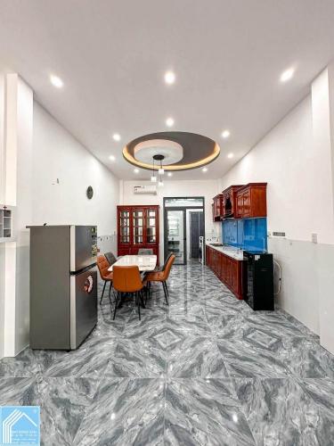 NC: BÁN NHÀ TRỆT LẦU- NHÀ ĐẦU ĐƯỜNG C9 KDC PHÚ AN, PHƯỜNG HƯNG PHÚ (GẦN CHỢ 586 & BỆNH VIỆN HOÀN MỸ