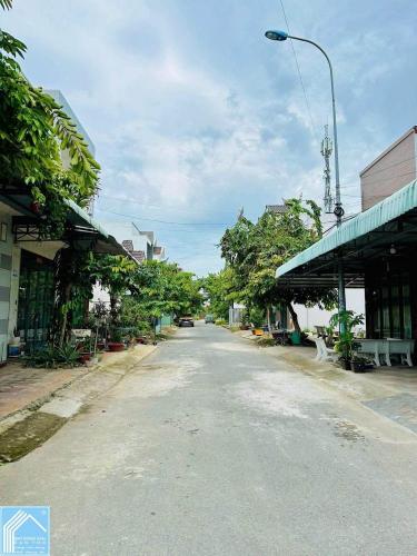 NC: BÁN NHÀ TRỆT LẦU MỚI XÂY ĐƯỜNG C2 KHU PHÚ AN - P. HƯNG PHÚ - CẦN THƠ. 