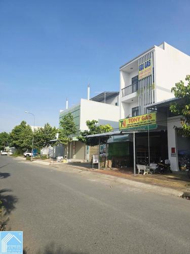 NC : NỀN MẶT TIỀN Đ. BÙI QUANG TRINH TRỤC CHÍNH KHU DÂN CƯ PHÚ AN - LH 0949946604 QUÝ