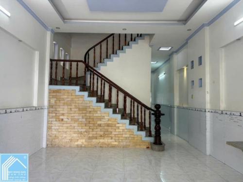 BÁN NHÀ 3 TẦNG MỚI 85% VĂN HÓA TÂY ĐÔ ĐƯỜNG SỐ 8 