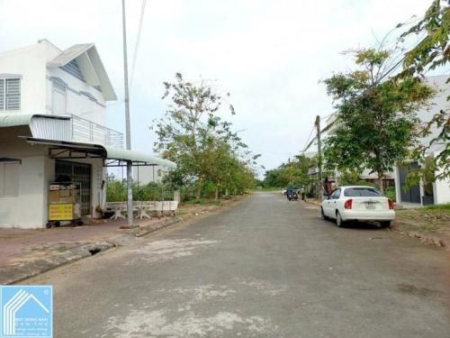 Nền giá tốt 100m2 đường 16 B2 KDC Tân Phú, Phường Hưng Phú, Cần Thơ.
