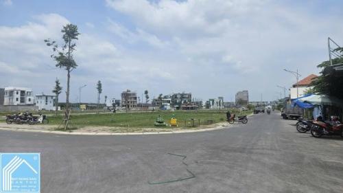 Nền góc 151m2 thuộc Nam Long 2, Cái Răng, Cần Thơ. - Diện tích: 10m x 15m = 151m2 ODT 