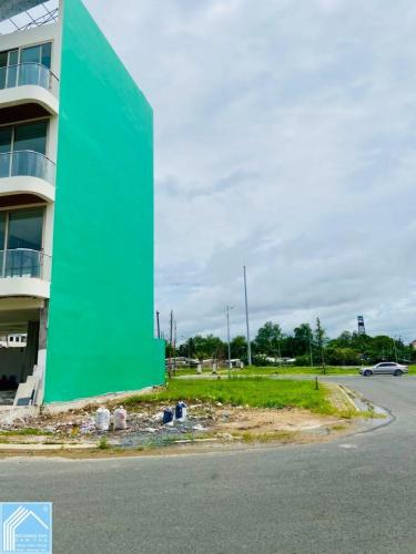 Nền Góc gần Hồ Cảnh Quan, Khu Nam Long 3, Cái Răng, TP. Cần Thơ 