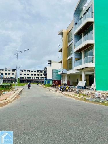 Nền Góc gần Hồ Cảnh Quan, Khu Nam Long 3, Cái Răng, TP. Cần Thơ 