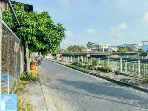 Nền Mặt tiền Bờ kè Rạch Ngỗng - Cách Nguyễn Văn Cừ 60m, P.Tân An, TP.Cần Thơ