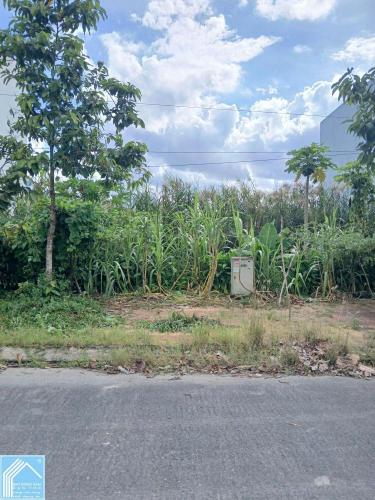 Nền mặt tiền đường A4 KDC Tân Phú, Hưng Phú, Cần Thơ.