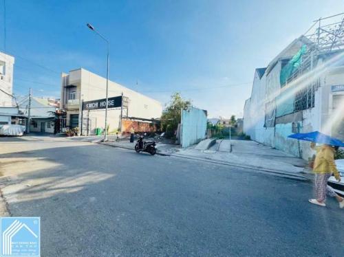 Nền Mặt Tiền Đường Quản Trọng Hoàn, Q.Ninh Kiều, TP.Cần Thơ