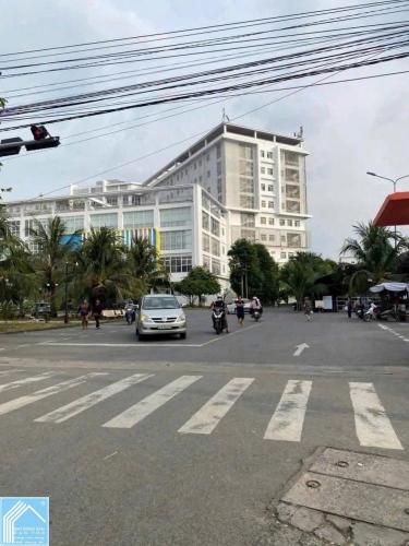  NỀN TRỤC CHÍNH – KDC MẶT TRỜI ĐỎ, P. LONG TUYỀN – TP. CẦN THƠ 