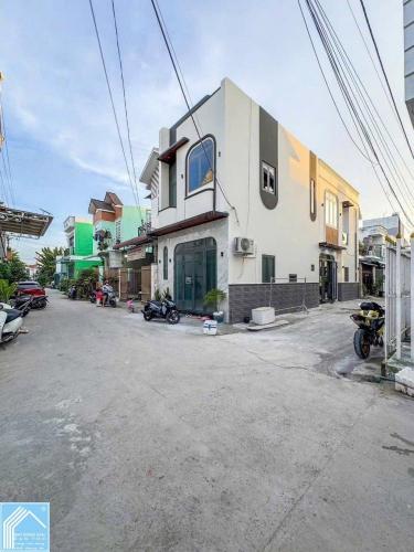  NỀN TRỤC CHÍNH – KDC MẶT TRỜI ĐỎ, P. LONG TUYỀN – TP. CẦN THƠ 
