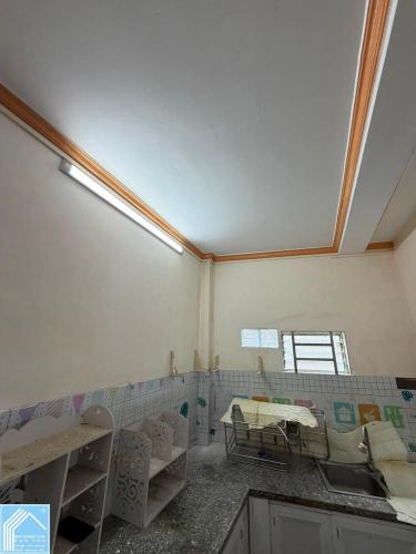  NHÀ 1 TRỆT 1 LẦU HẺM 7 BỜ KÈ BÀ BỘ ĐƯỜNG NGUYỄN VĂN LINH  - GẦN TRƯỜNG ĐH Y DƯỢC  