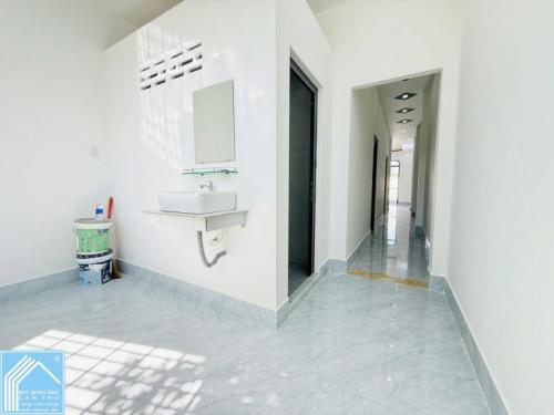 NHÀ 1 TRỆT 1 LẦU MỚI 100% – MẶT TIỀN NGUYỄN THỊ TẠO – Tp. CẦN THƠ ( Gần  Siêu Thị AEON )   NHÀ MỚI