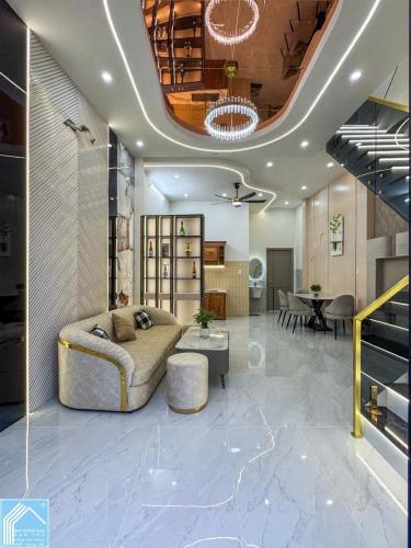    NHÀ 1 TRỆT 1 LẦU XÂY MỚI FULL NỘI THẤT - TRỤC CHÍNH HẺM 147 (LIÊN TỔ 12-20) ĐƯỜNG NGUYỄN VĂN CỪ 