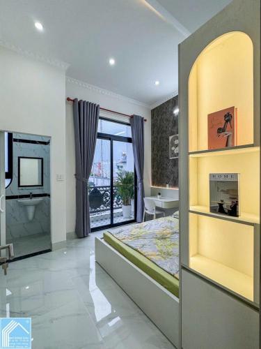 NHÀ 1 TRỆT 1 LẦU XÂY MỚI FULL NỘI THẤT - TRỤC CHÍNH HẺM 147 (LIÊN TỔ 12-20) ĐƯỜNG NGUYỄN VĂN CỪ