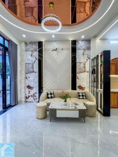    NHÀ 1 TRỆT 1 LẦU XÂY MỚI FULL NỘI THẤT - TRỤC CHÍNH HẺM 147 (LIÊN TỔ 12-20) ĐƯỜNG NGUYỄN VĂN CỪ 