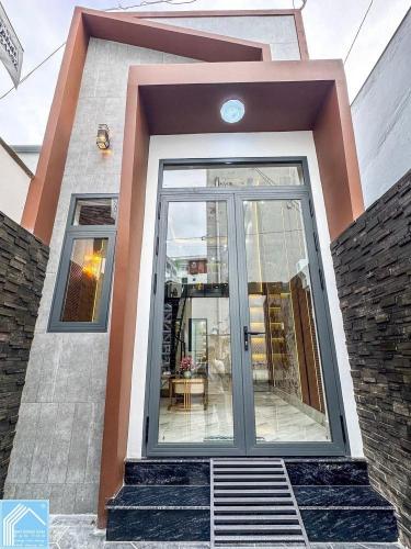 NHÀ 1 TRỆT 1 LỮNG FULL NỘI THẤT GÓC 2 MẶT TIỀN HẺM 108 ĐƯỜNG 30 THÁNG 04 - NINH KIỀU - TP CẦN THƠ 