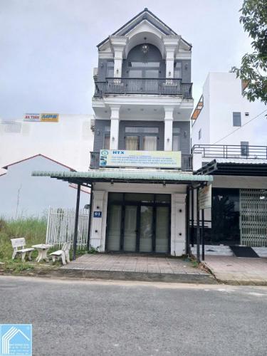 NHÀ 1 TRỆT 2 LẦU ĐƯỜNG D4 KDC HỒNG LOAN - giá rẻ nhất khu 