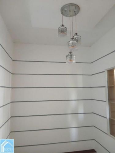 NHÀ 1 TRỆT 2 LẦU ĐƯỜNG D4 KDC HỒNG LOAN - giá rẻ nhất khu 