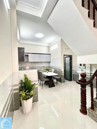 Nhà 1 Trệt 2 Lầu đường Đặng Văn Ngữ KDC Thới Nhựt 1 - Gần Chợ, Công viên, trường Mầm Non + cấp 2,3