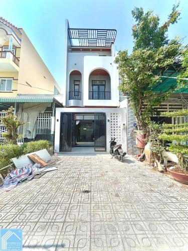 Nhà 1 Trệt 2 Lầu đường số 9 khu Văn Hoá Tây Đô, Q.Cái Răng, Cần Thơ Nhà 1 Trệt 2 Lầu đường số 9 khu Văn Hoá Tây Đô, Q.Cái Răng, Cần Thơ