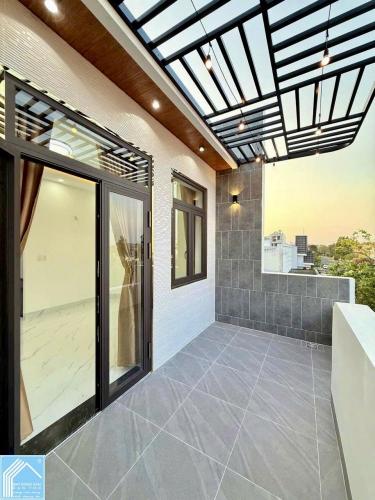 Nhà 1 Trệt 2 Lầu đường số 9 khu Văn Hoá Tây Đô, Q.Cái Răng, Cần Thơ