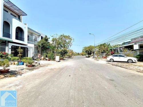 Nhà 1 Trệt 2 Lầu đường số 9 khu Văn Hoá Tây Đô, Q.Cái Răng, Cần Thơ