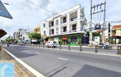 Nhà 1 Trệt 2 Lầu Góc 2 Mặt tiền đường Trần Hoàng Na & Nam Cao KDC 91B, P.Tân An Mới, TP.CT
