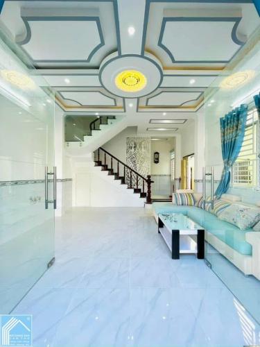 Nhà 1 Trệt 2 Lầu Góc 2 Mặt tiền Trục chính hẻm 115 CMT8, Q.Bình Thuỷ, Cần Thơ