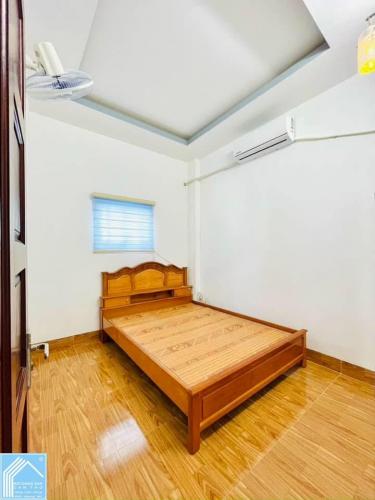 Nhà 1 Trệt 2 Lầu Góc 2 Mặt tiền Trục chính hẻm 115 CMT8, Q.Bình Thuỷ, Cần Thơ
