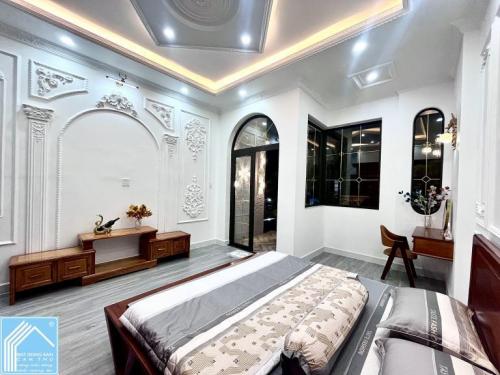 Nhà 1 Trệt 2 Lầu Mặt tiền đường Nguyễn Hiền KDC 91B - Trục thông NV Linh & Trần Hoàng Na
