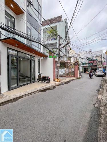 NHÀ 1 TRỆT 2 LẦU MỚI ĐẸP - TRỤC CHÍNH HẺM 54 HÙNG VƯƠNG, PHƯỜNG THỚI BÌNH, NINH KIỀU, CẦN THƠ 