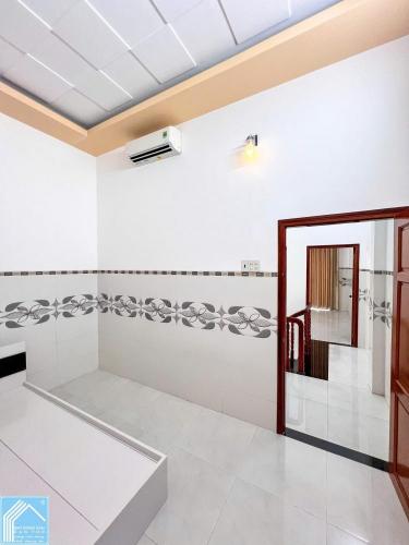  NHÀ 1 TRỆT 2 LẦU – MỚI ĐẸP, FULL NỘI THẤT – TRUNG TÂM AN KHÁNH, TP. CẦN THƠ 