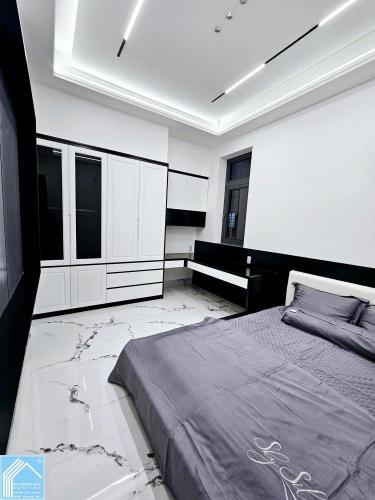 Nhà 1 Trệt 2 Lầu Sân thượng Góc 2 Mặt tiền hẻm 86 đường Lê Bình, Q.Ninh Kiều, Cần Thơ