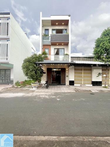 Nhà 1 Trệt 2 Lầu Sân Thượng KDC Hồng Loan 6A, P.Cái Răng Nhà 1 Trệt 2 Lầu Sân Thượng KDC Hồng Loan 6A, P.Cái Răng