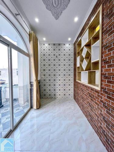 NHÀ 1 TRỆT 2 LẦU TÂN CỔ ĐIỂN , TRỤC CHÍNH HẺM 11 NGUYỄN VĂN LINH - TÂN AN - NINH KIỀU CẦN THƠ. 