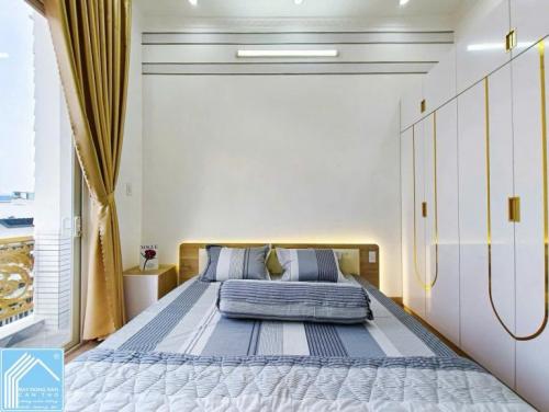 NHÀ 1 TRỆT 2 LẦU TÂN CỔ ĐIỂN , TRỤC CHÍNH HẺM 11 NGUYỄN VĂN LINH - TÂN AN - NINH KIỀU CẦN THƠ. 