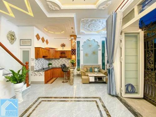 Nhà 1 Trệt 2 Lầu Trục chính hẻm 876 Trần Nam Phú - Thông Hồ Bún Xáng, Q.Ninh Kiều