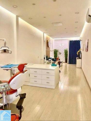 Nhà 1 Trệt 3 Lầu Mặt tiền đường 3/2 - Gần góc Ngã Tư Mậu Thân, P.Ninh Kiều