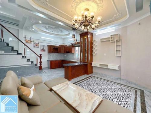 Nhà 1 Trệt 3 Lầu Sân thượng Góc 2 Mặt tiền hẻm 567 Hồng Bún Xáng & hẻm 876 Trần Nam Phú