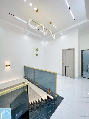 Nhà 1T1L đúc, xây mới (có 1phòng ngủ tầng trệt). Cách KDC Đại Ngân chỉ 40m