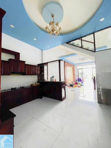 NHÀ 1TRỆT 1LẦU SÂN THƯỢNG KDC HỒNG LOAN 6A - GẦN BẾN XE CẦN THƠ.