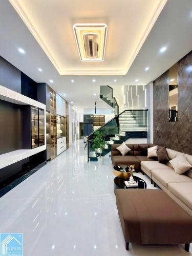 NHÀ 2 LẦU - MỚI HOÀN THIỆN - TẶNG FULL NỘI THẤT CAO CẤP. Mặt Tiền, sổ hoàn công đầy đủ