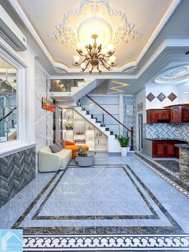 NHÀ 2 LẦU ĐÚC PHONG CÁCH TÂN CỔ ĐIỂN | TRỤC CHÍNH HẺM 876 THÔNG RA HẺM 567 BỜ HỒ BÚN SÁNG |