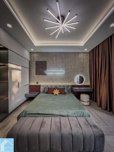 NHÀ 2 LẦU HIỆN ĐẠI CÓ MƯƠNG HỞ FULL NỘI THẤT CAO CẤP KDC HỒNG LOAN 6A