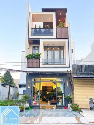 NHÀ 2 LẦU HIỆN ĐẠI MỚI HOÀN THIỆN TẶNG FULL NỘI THẤT CAO CẤP - SỐ 145 ĐƯỜNG D7 KDC HỒNG LOAN