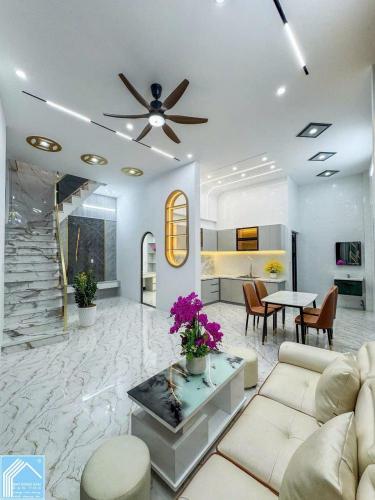 Nhà 2Lầu đúc, Góc 2MẶT TIỀN - BỜ KÈ RẠCH CÁI SƠN. Gần sát chợ An Bình, view cực kì đẹp