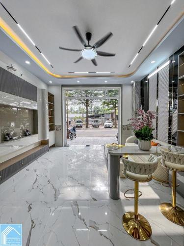 NHÀ 3 TẦNG ĐANG HOÀN THIỆN. MẶT TIỀN ĐƯỜNG XUÂN HỒNG. P LONG TUYỀN - TPCT. CÁCH BV NHI ĐỒNG 300M 