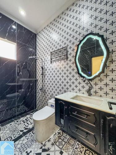 NHÀ 3 TẦNG GẦN ĐH Y DƯỢC CẦN THƠ NGANG 5 DÀI 17