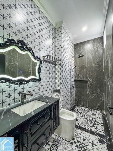 NHÀ 3 TẦNG GẦN ĐH Y DƯỢC CẦN THƠ NGANG 5 DÀI 17