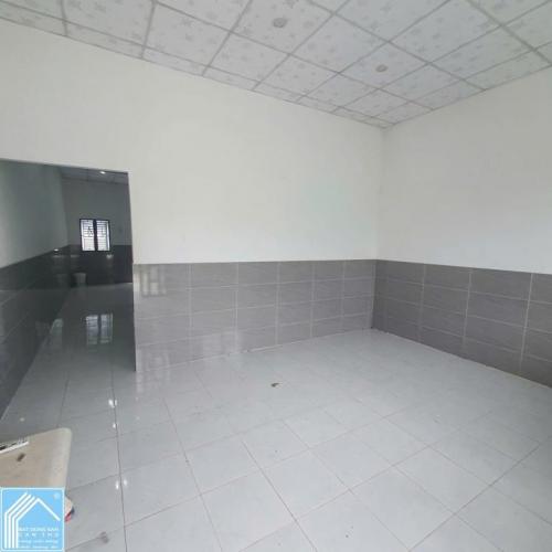 NHÀ 4 TRIỆU- GẦN TRƯỜNG FPT  ( 1máy lạnh)  Cho thuê nhà gần trường FPT đường nguyễn văn cừ nối dài